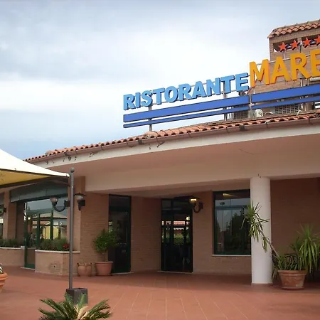 Villaggio Mare Si Üdülőpark 4*