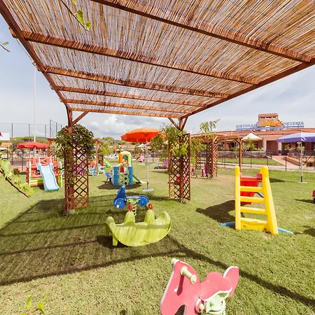 Üdülőpark Villaggio Mare Si Follonica