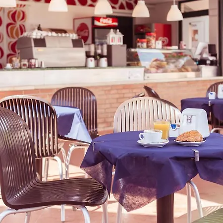 Villaggio Mare Si Kompleks wypoczynkowy 4*