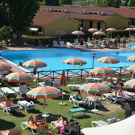 Villaggio Mare Si Üdülőpark Follonica
