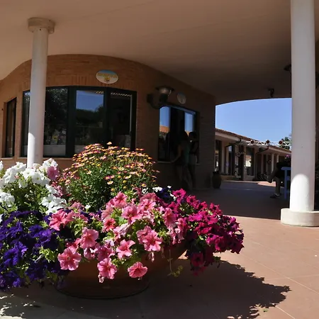 Villaggio Mare Si Üdülőpark