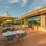 Villaggio Mare Si ホリデーパーク 4*