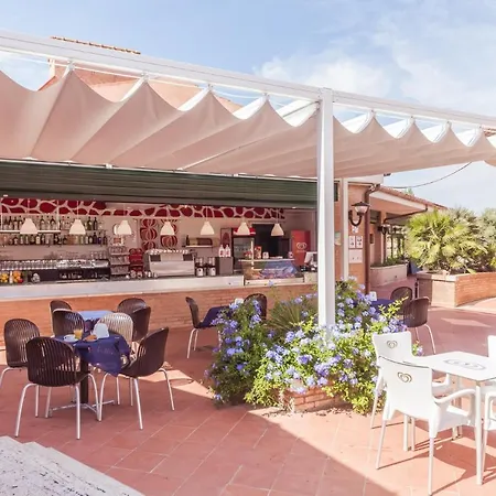 Villaggio Mare Si Üdülőpark 4*